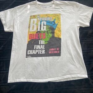 White Graphic T-Shirt with Colorful Print of the legend Notorious BIG Size Xl.